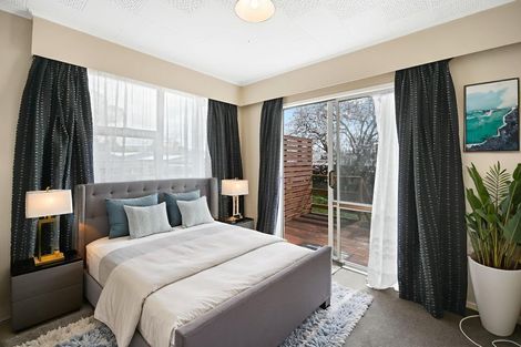 Photo of property in 14 Filmer Place, Melville, Hamilton, 3206