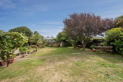 Photo of property in 16 Hardy Street, New Brighton, Christchurch, 8061