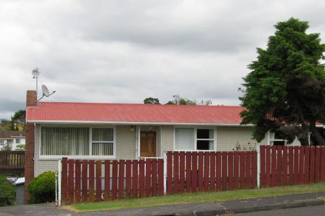 Photo of property in 21 Addison Drive, Glendene, Auckland, 0602