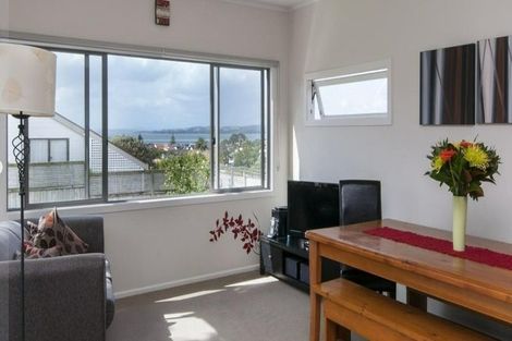 Photo of property in 1/124 Bucklands Beach Road, Bucklands Beach, Auckland, 2012