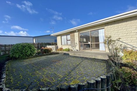 Photo of property in 2/195 Princes Street, Strathern, Invercargill, 9812