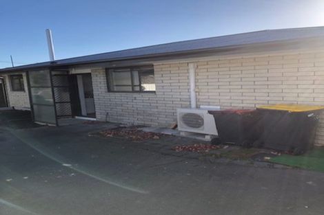 Photo of property in 2/22 Searells Road, Strowan, Christchurch, 8052