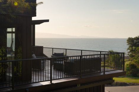 Photo of property in 8 Ngarimu Heights Row, Ngarimu Bay, Thames, 3575