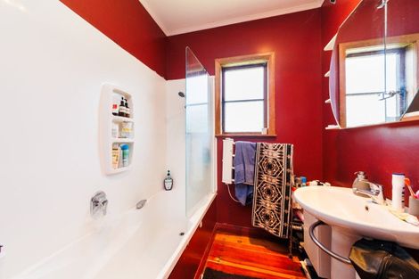 Photo of property in 16 Millar Street, Terrace End, Palmerston North, 4410