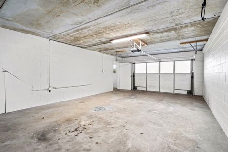 Photo of property in 169 Valley Road, Mount Maunganui, 3116