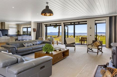 Photo of property in 12 Mahuta Road, Waitahanui, Taupo, 3378