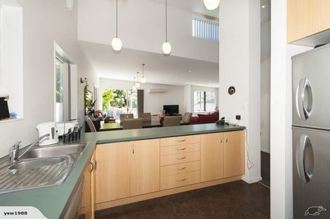 Photo of property in 154a Tirohanga Road, Tirohanga, Lower Hutt, 5010