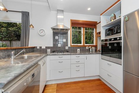 Photo of property in 6 Strowan Avenue, Fairfield, Hamilton, 3214