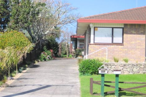Photo of property in 70b Simpson Road, Papamoa Beach, Papamoa, 3118