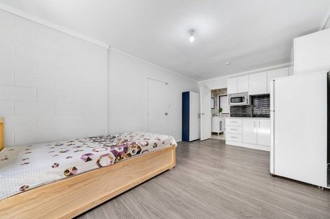 Photo of property in 36 Eugenia Rise, Totara Heights, Auckland, 2105