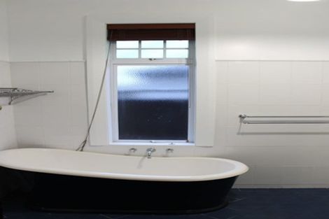 Photo of property in 291 Tay Street, Turnbull Thomson Park, Invercargill, 9810