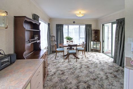 Photo of property in 228 High Street North, Carterton, 5713