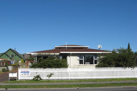 Photo of property in 80c Te Mata Road, Havelock North, 4130