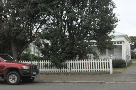 Photo of property in 33 Mcgrath Street, Napier South, Napier, 4110