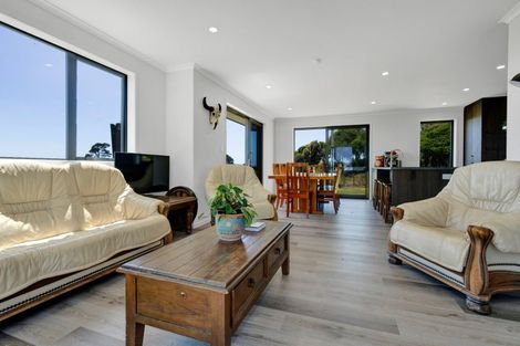 Photo of property in 229d Hoani Road, Okato, New Plymouth, 4381