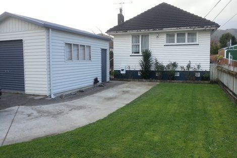 Photo of property in 12 Sheridan Crescent, Trentham, Upper Hutt, 5018
