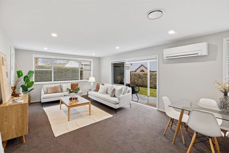 Photo of property in 2/57 Mcfaddens Road, St Albans, Christchurch, 8052