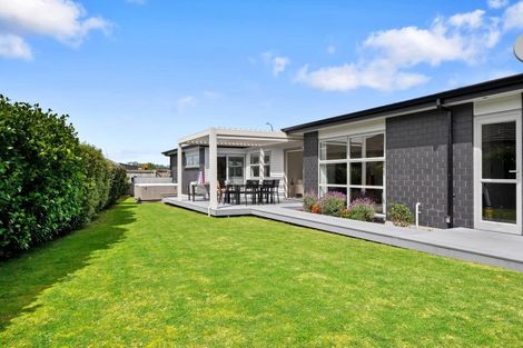 Photo of property in 3 Pitoitoi Drive, Riverhead, 0820