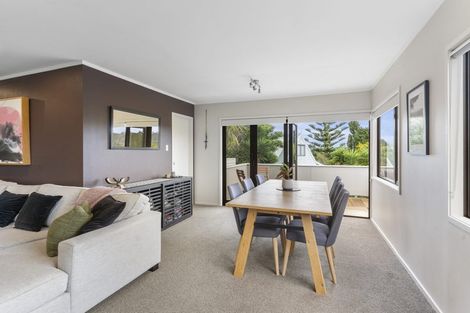 Photo of property in 22 Houston Place, Bayview, Auckland, 0629