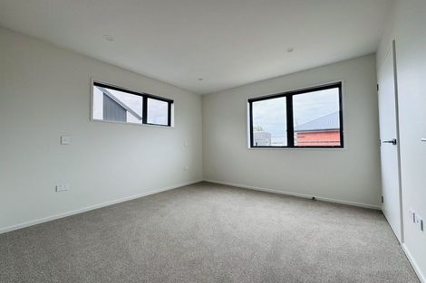 Photo of property in 2/9a Maronan Street, Woolston, Christchurch, 8023