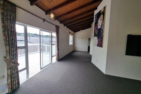 Photo of property in 31 Cranwell Street, Churton Park, Wellington, 6037