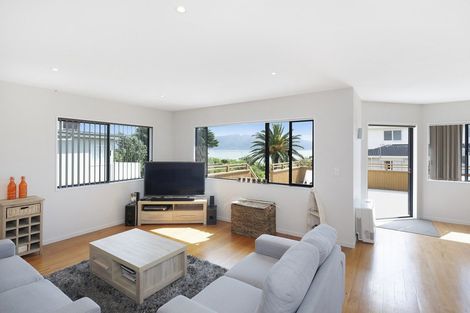 Photo of property in 171 Manly Street, Paraparaumu Beach, Paraparaumu, 5032