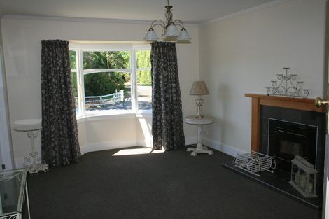 Photo of property in 17 Wright Street, Geraldine, 7930