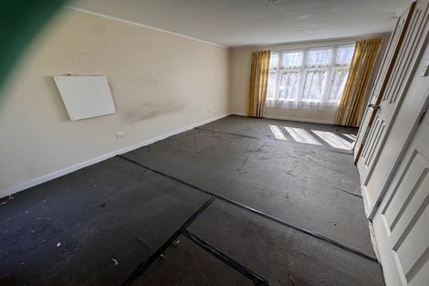 Photo of property in 62 Hampden Street, Picton, 7220