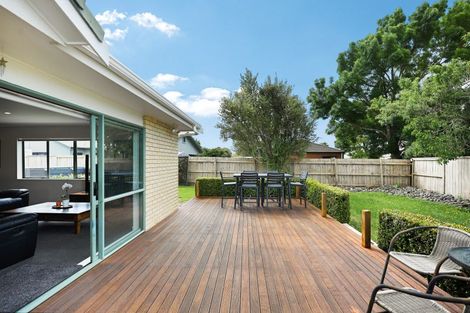 Photo of property in 43 Diomede Glade, Flagstaff, Hamilton, 3210