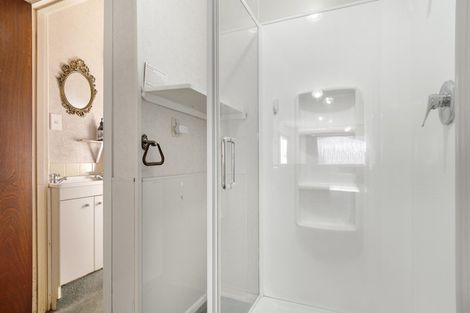 Photo of property in 13 Malyon Street, Te Puke, 3119