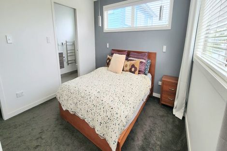 Photo of property in 33 Petherick Crescent, Johnsonville, Wellington, 6037