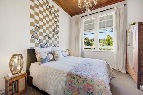 Photo of property in 3 Hooker Avenue, Hospital Hill, Napier, 4110