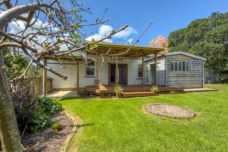 Photo of property in 16 Puriri Valley Road, Puriri, Thames, 3578