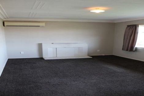 Photo of property in 3 Waldron Crescent, Green Island, Dunedin, 9018