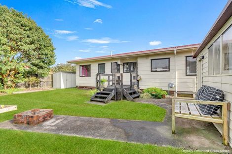 Photo of property in 8a Novelle Grove, Papamoa Beach, Papamoa, 3118
