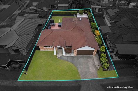 Photo of property in 10 Sapperton Drive, Henderson, Auckland, 0612
