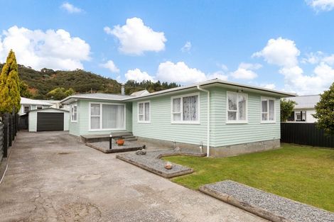 Photo of property in 46 Meremere Street, Wainuiomata, Lower Hutt, 5014