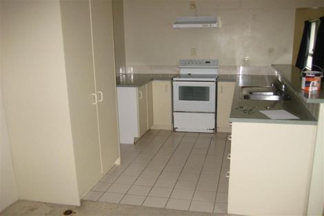 Photo of property in 27 Heathridge Place, Burswood, Auckland, 2013