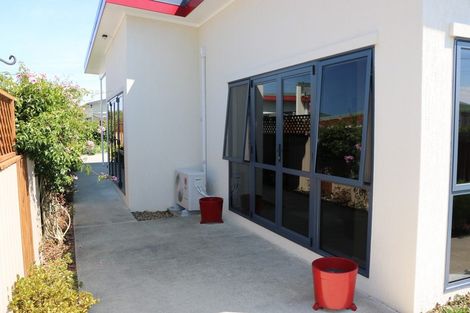 Photo of property in 1 Liddell Street, Foxton, 4814