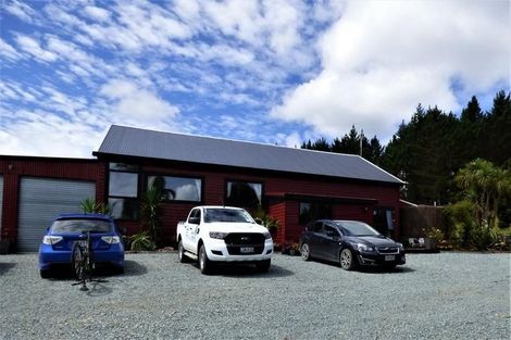 Photo of property in 593 Ormiston Road, Waipu, 0582