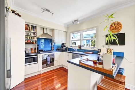 Photo of property in 88 Victoria Road, Devonport, Auckland, 0624