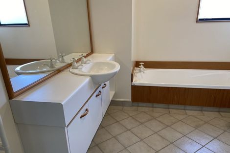 Photo of property in 1/14 Vincent Street, Waterloo, Lower Hutt, 5011