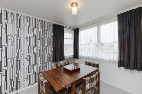 Photo of property in 19 Fergusson Street, Marton, 4710