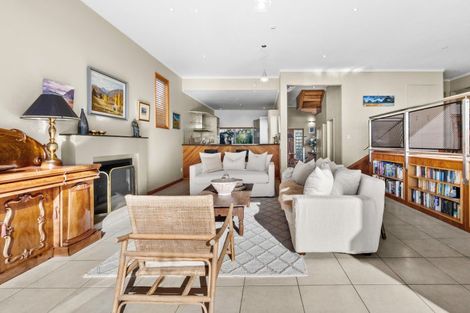 Photo of property in 7 Whakarire Avenue, Westshore, Napier, 4110