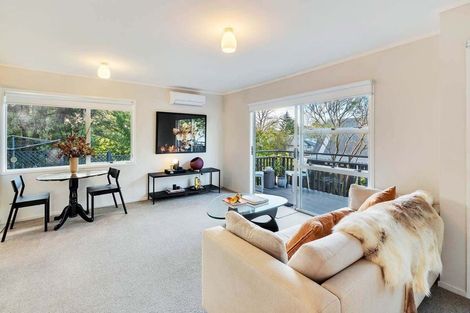 Photo of property in 2/7 Putney Place, Ranui, Auckland, 0612