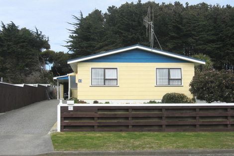 Photo of property in 41 Hydrabad Drive, Waitarere Beach, Levin, 5510