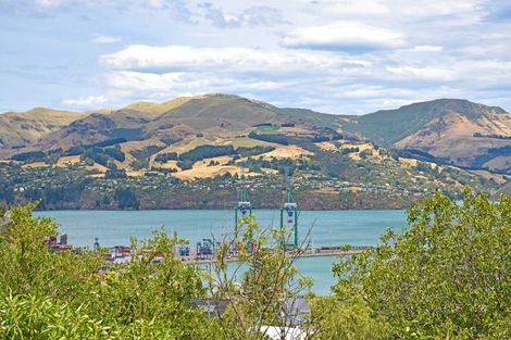 Photo of property in 10a Cornwall Road, Lyttelton, 8082