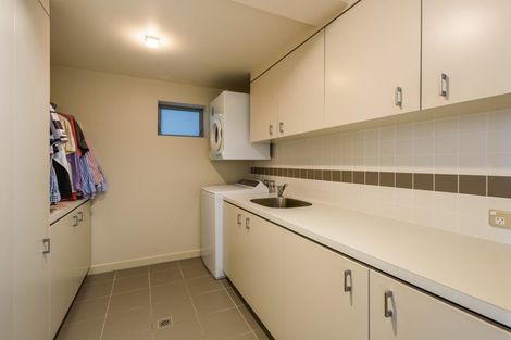 Photo of property in 22 Hay Street, Oriental Bay, Wellington, 6011