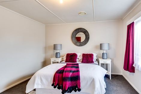 Photo of property in 404 Lumsden Road, Akina, Hastings, 4122