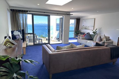 Photo of property in 1/148 Evans Bay Parade, Roseneath, Wellington, 6021